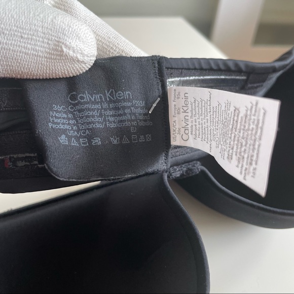 NEW calvin klein strapless bra - Picture 5 of 5